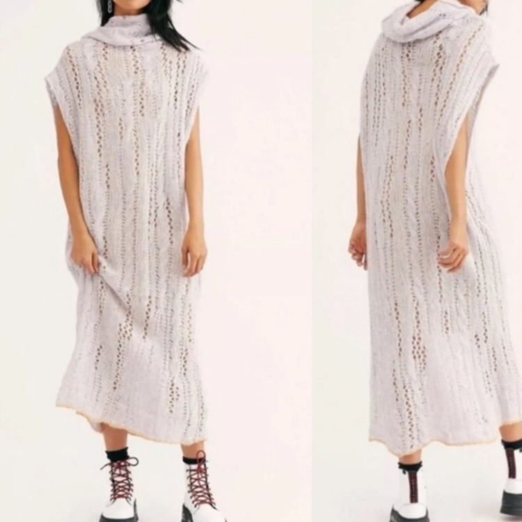 Nwt .Free People Lila Cowl Neck Maxi Sweater Dress . Size Xs/S